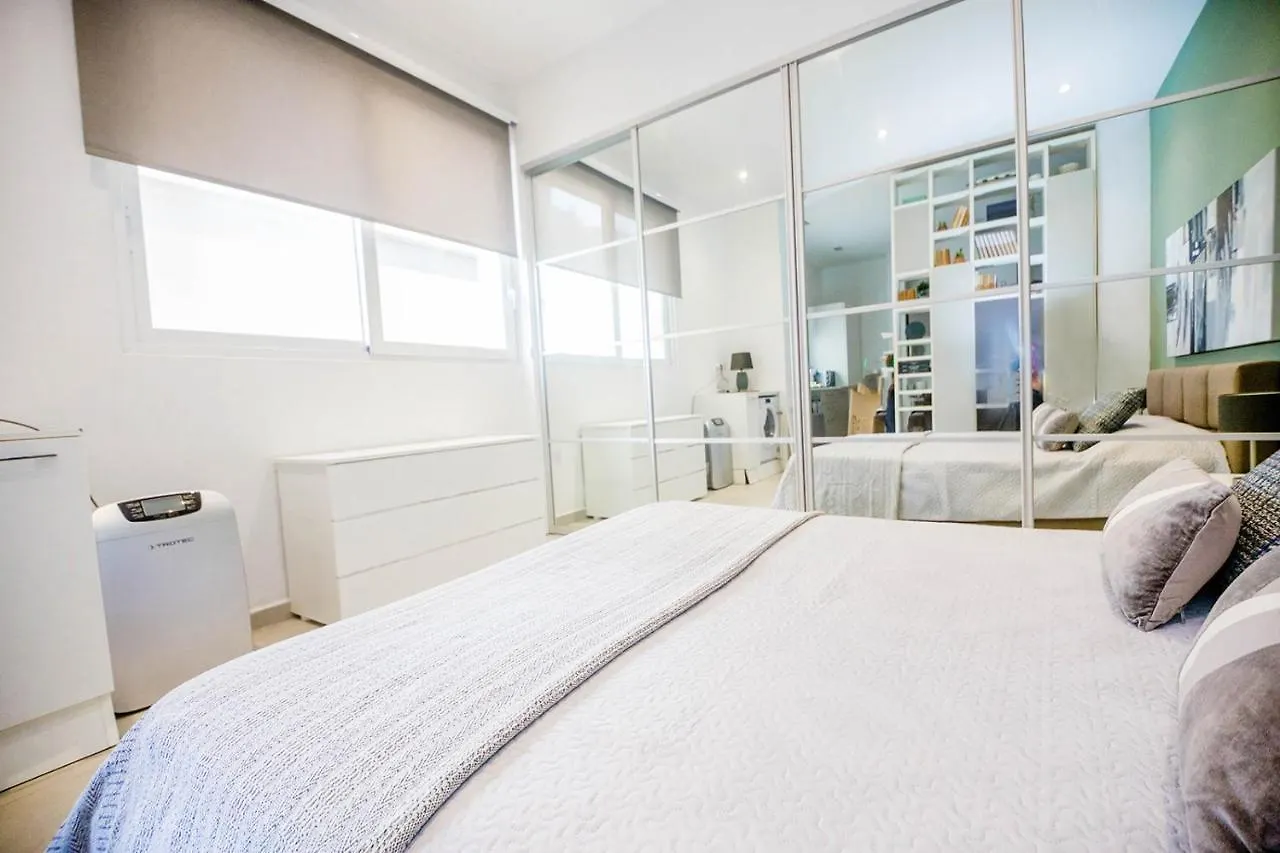 Spacious Studio Apartment Sliema