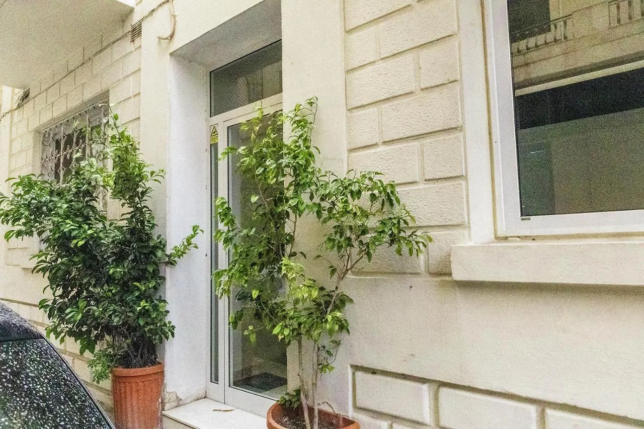 Spacious Studio Apartment Sliema Malta