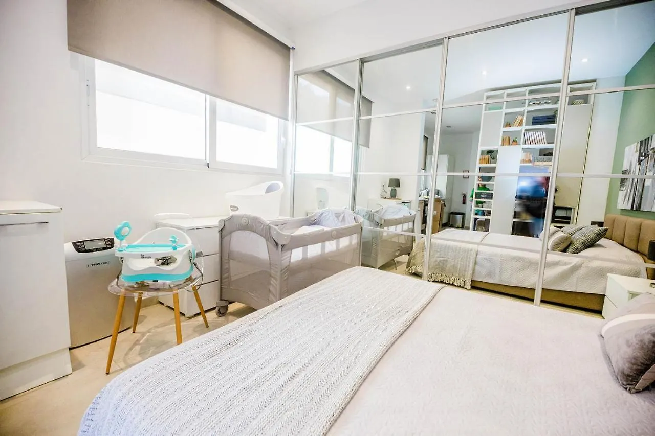 Spacious Studio Apartment Sliema
