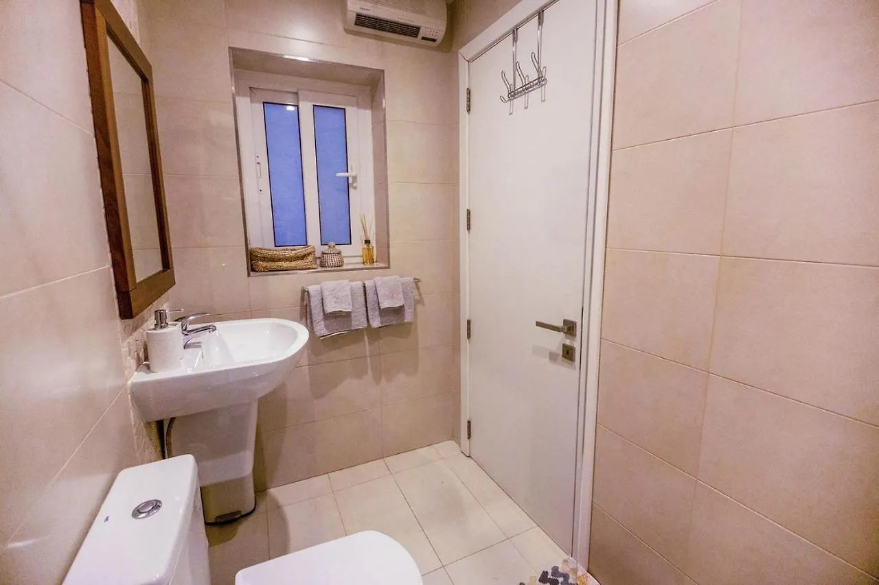 Spacious Studio Apartment Sliema